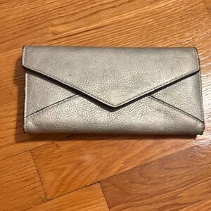 Elegant Silver Women's Clutch